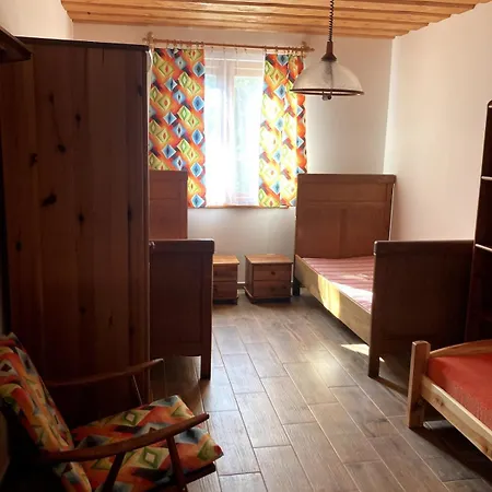 By The Ponds Tatil Evi *